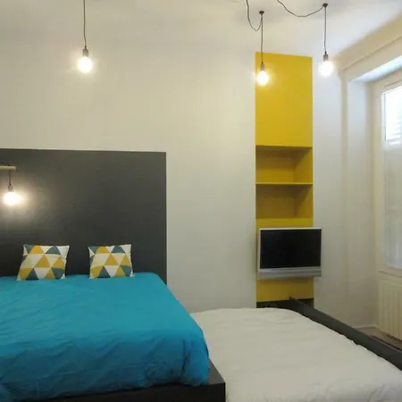 Preference - Hypercentre Avec Parking Prive Gratuit Et Lit Queen Size Lägenhet